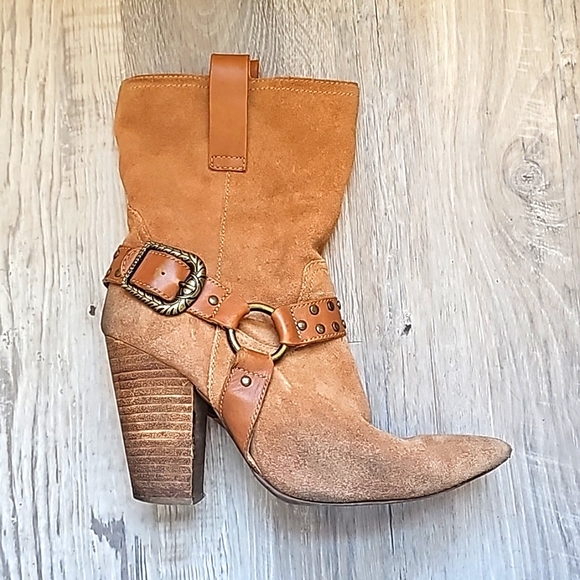 Dingo Women's Dancin Queen Tan Suede Pointed Toe Mid-Calf Boots Shoes Size 9 - Picture 3 of 9